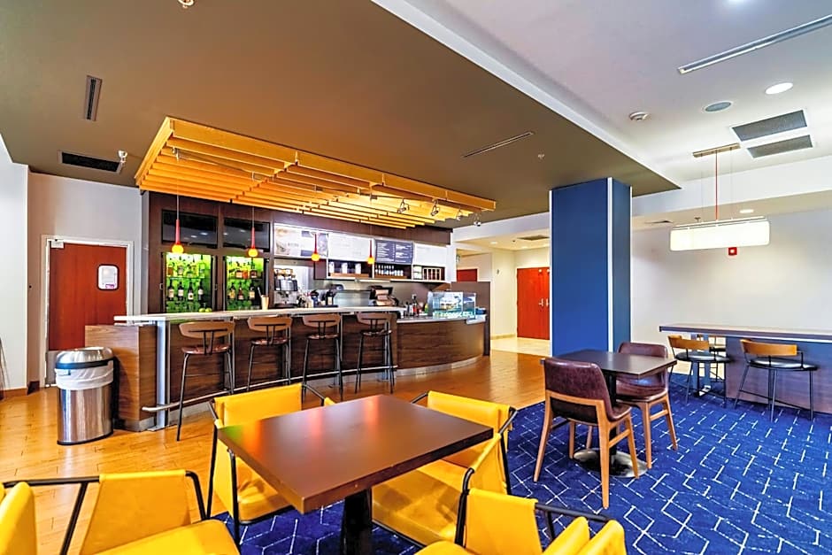 Courtyard by Marriott Biloxi North/D'Iberville