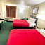 Pinckneyville Inn and Suites
