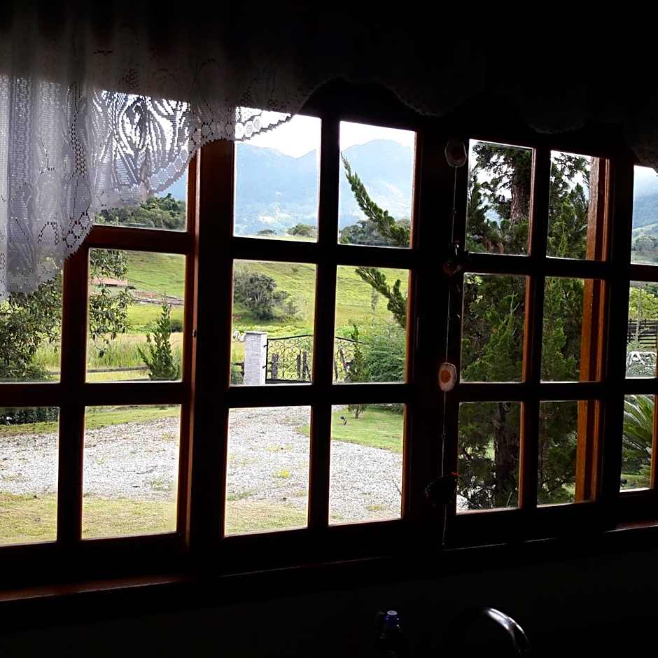 Toca - Bairro Serrano