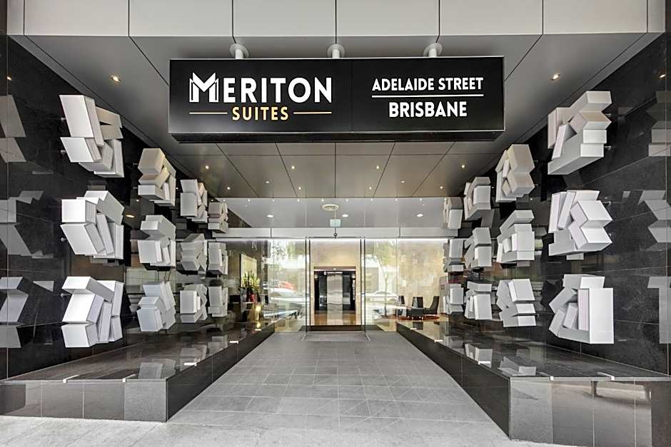 Meriton Suites Adelaide Street, Brisbane