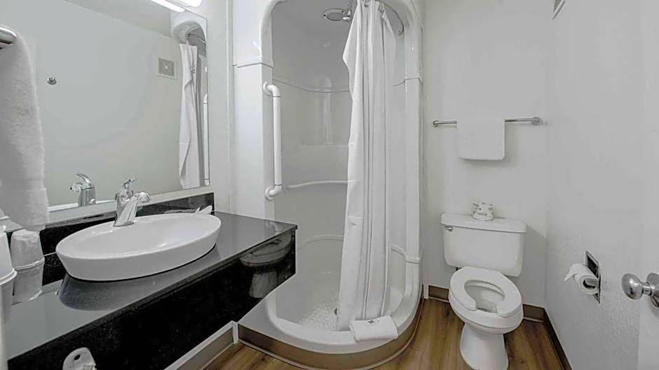 Motel 6-Columbus, GA