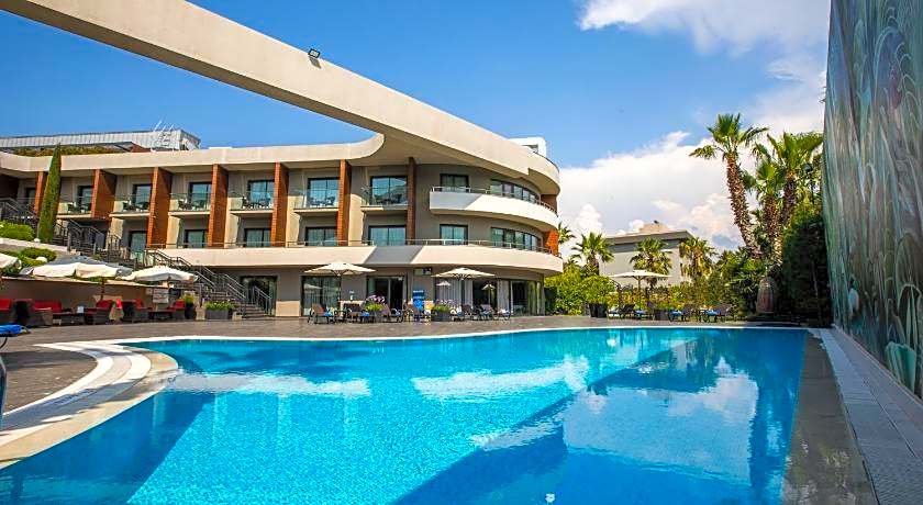 DoubleTree by Hilton Hotel Izmir Airport