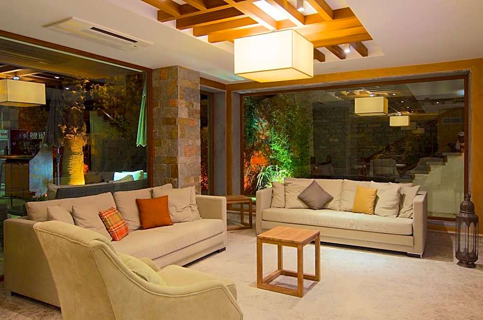 Marisol Boutique Hotel