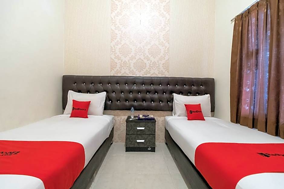 RedDoorz Syariah at D'Ostha Residence