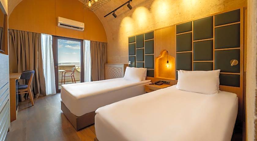 Uchisar Kaya Otel