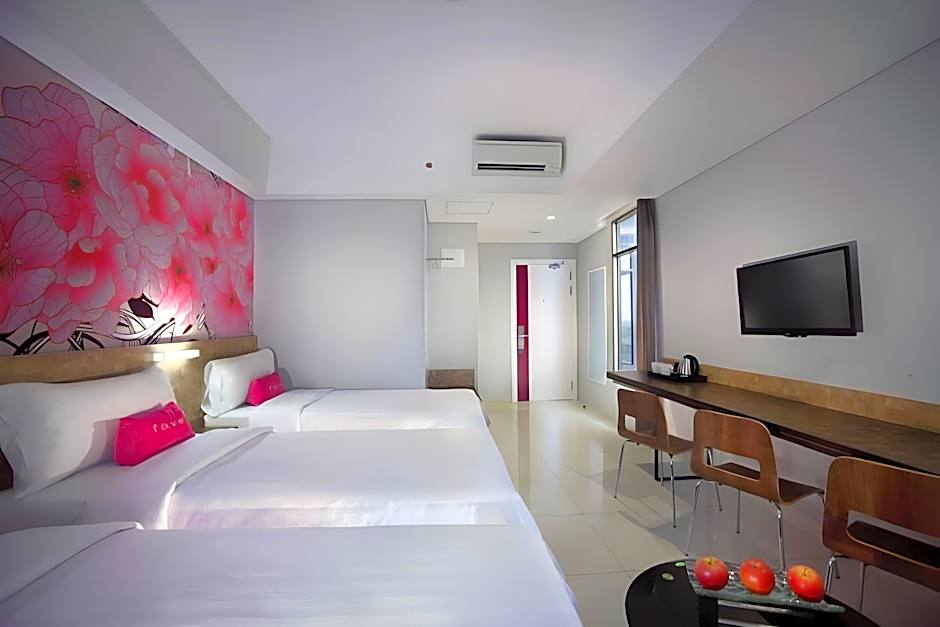 Aston Inn Pantai Losari Makassar