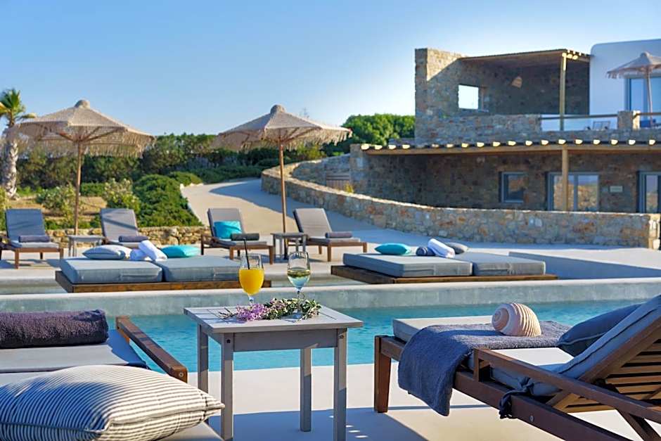 Myconian Crown Suites