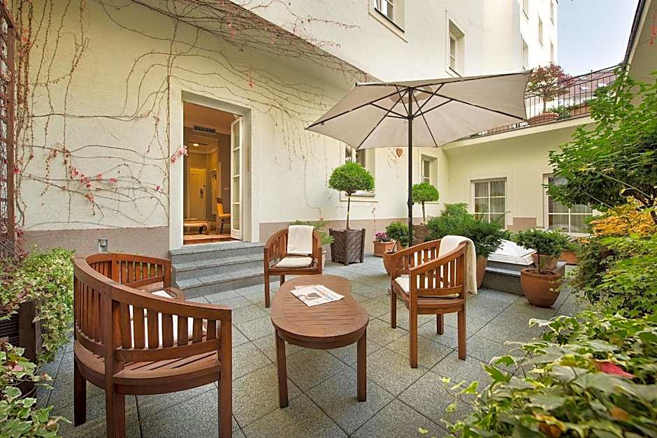 Marrol's Boutique Hotel