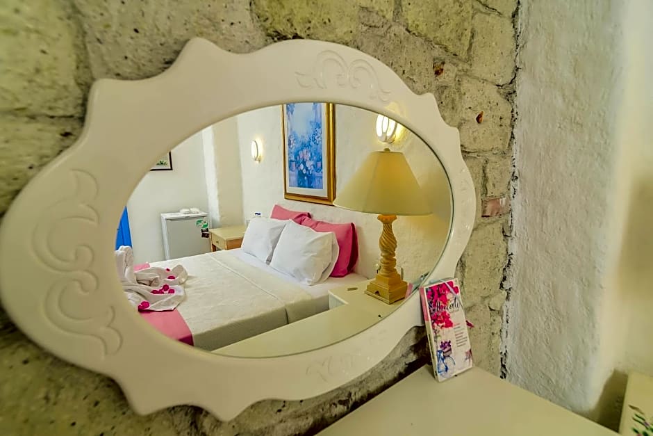 Alacati Asmali Konak Hotel