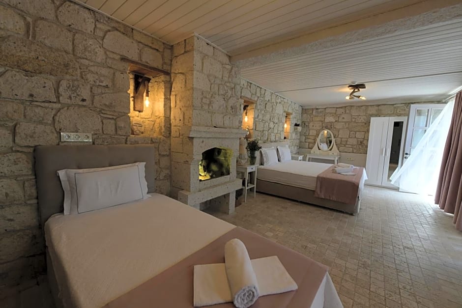 Çona Butik Otel