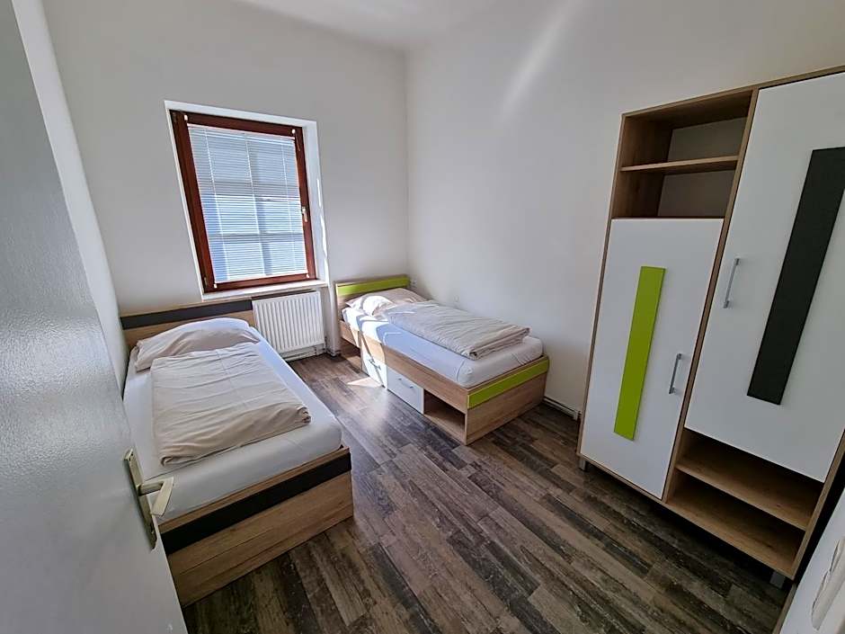 Workers Castle Apartments für die besten Monteure