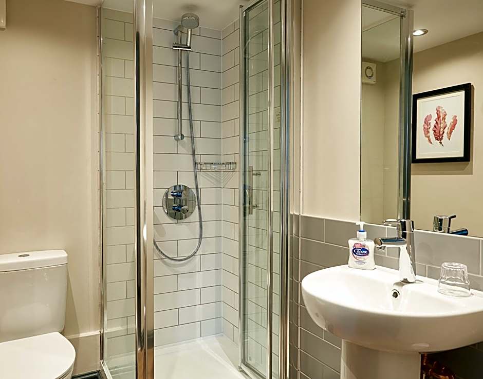 New Inn by Greene King Inns