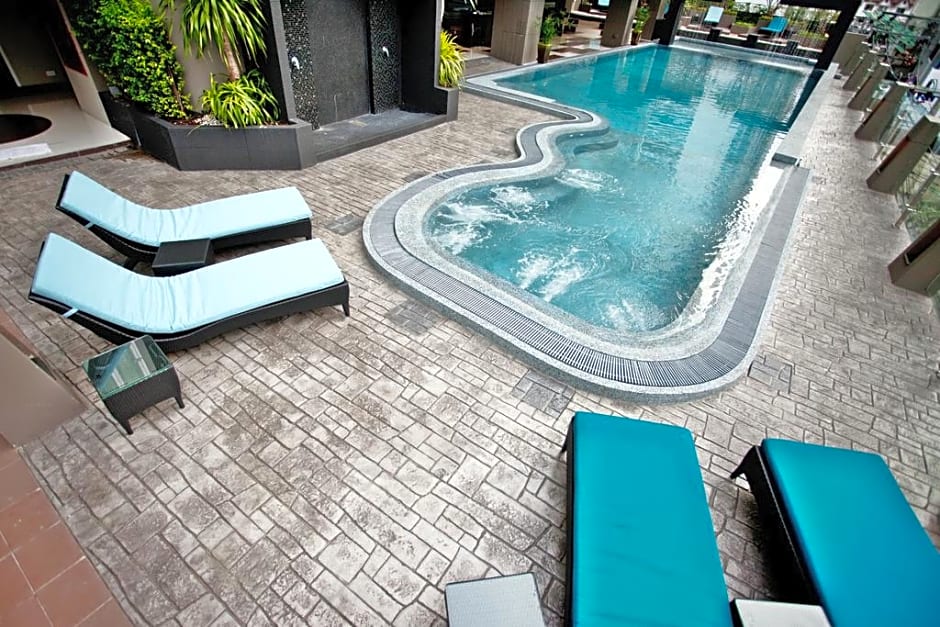 Golden Tulip Mandison Suites (SHA Plus)