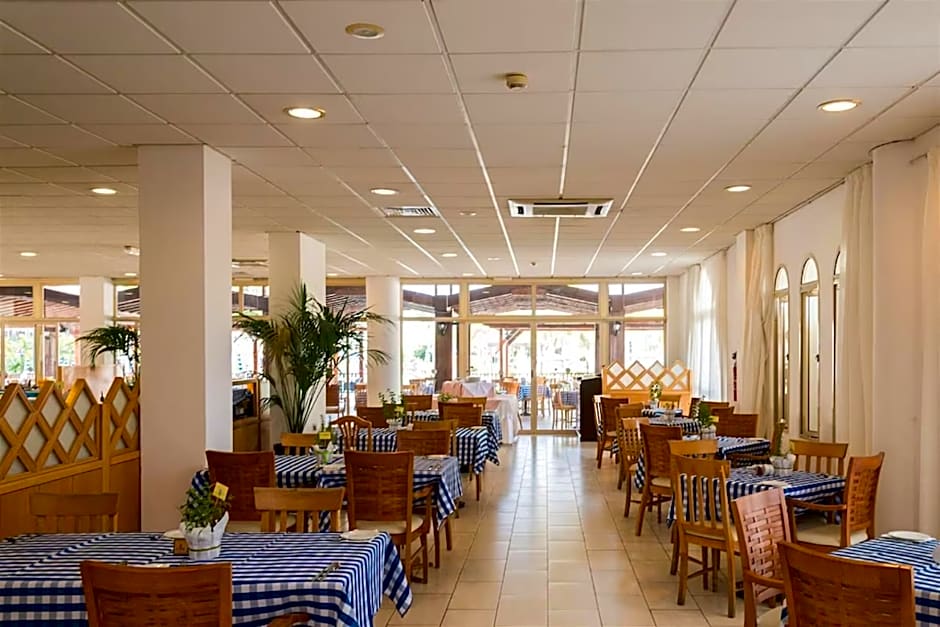 Tsokkos Paradise Holiday Village