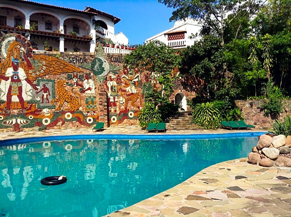 Posada de la Mision, Hotel Museo y Jardin