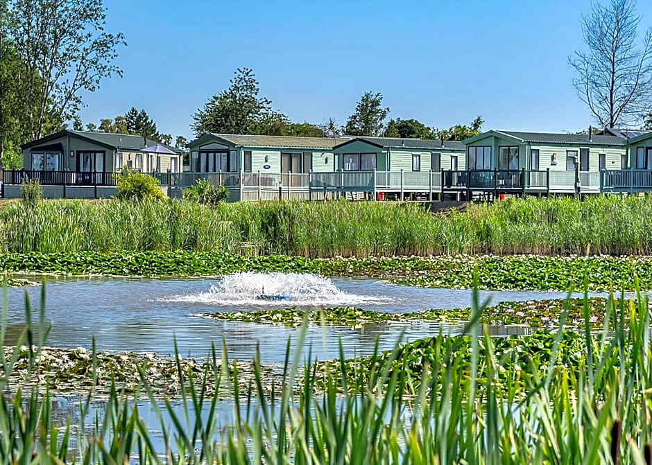 Herons Mead Lodges