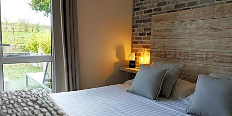 Comfort Room with Terrace