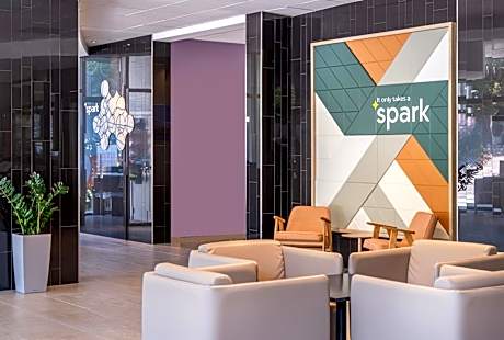 Spark by Hilton Lyon Park Saone