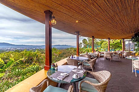 Xandari Resort & Spa