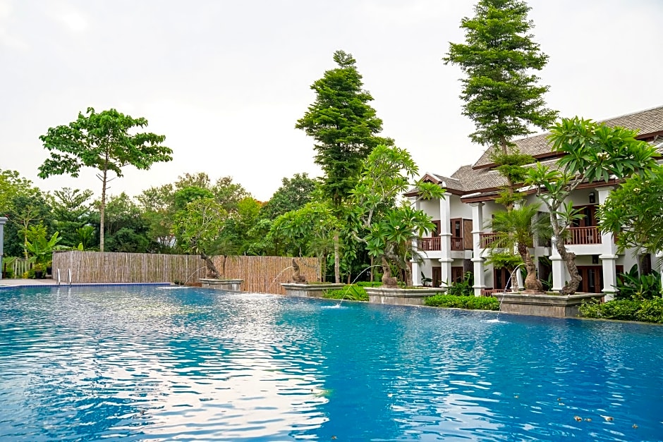 Le Palais Juliana Hotel