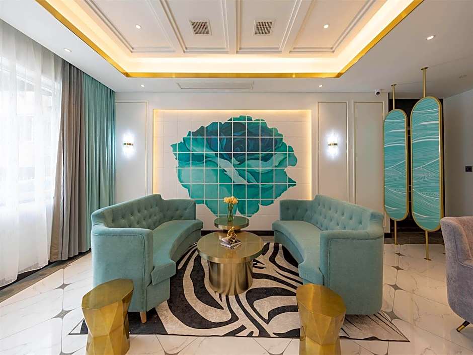 Xana Deluxe  Hotel Qingdao Beer Street Zhongshan Park