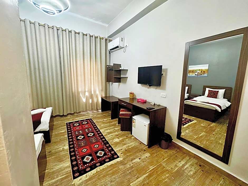 The Sydney Hotel