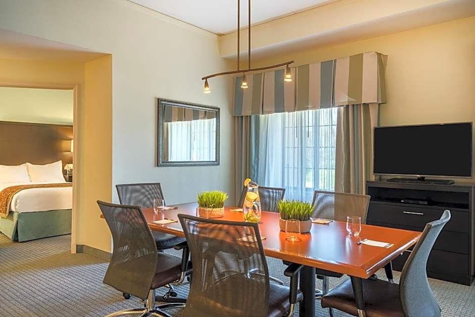 Staybridge Suites Wilmington - Brandywine Valley By IHG