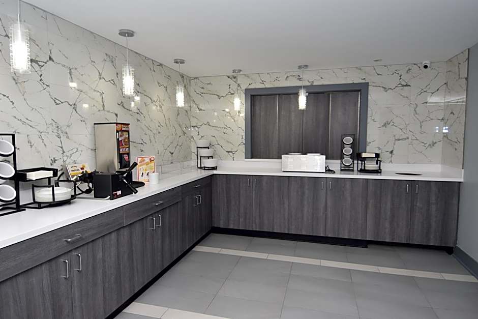 Baymont by Wyndham Batavia - Darien Lake