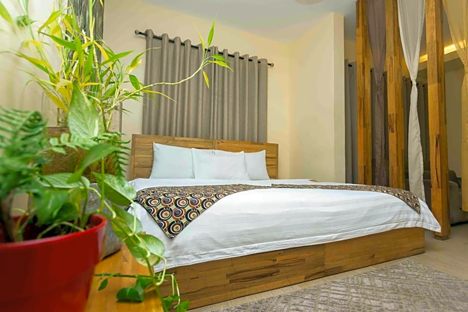 Roots Apartment Hotel