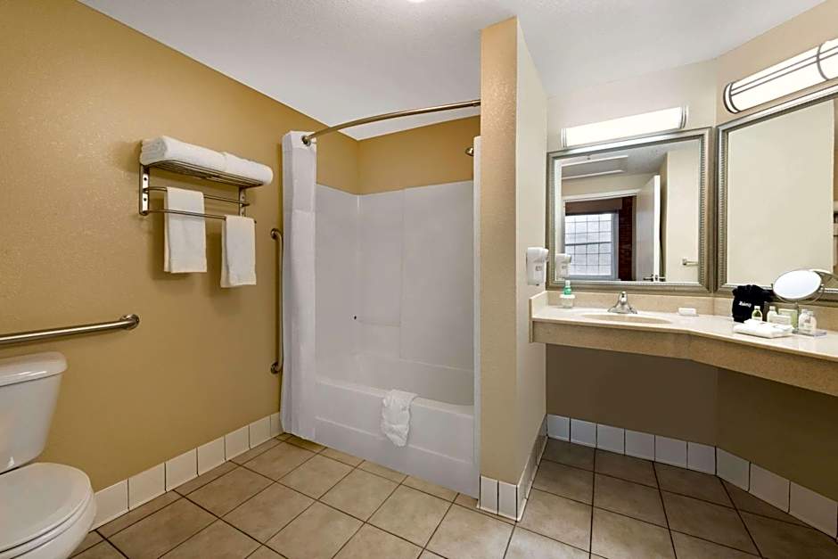 Hawthorn Extended Stay by Wyndham Rome