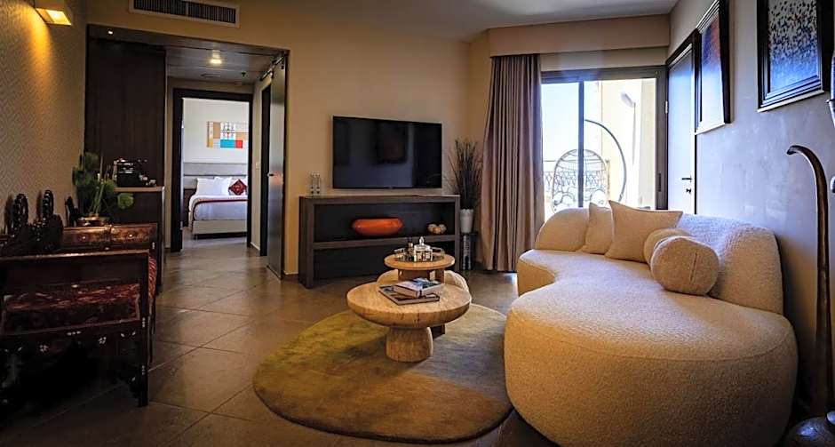 Ramada Olivie Nazareth