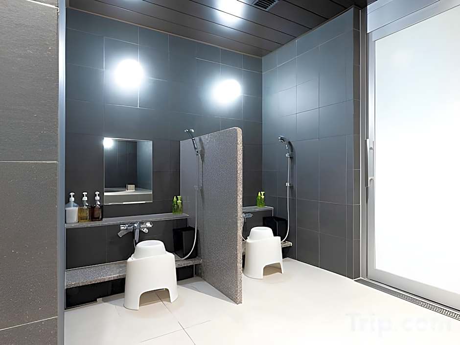 THE S3  Wakayama Eki