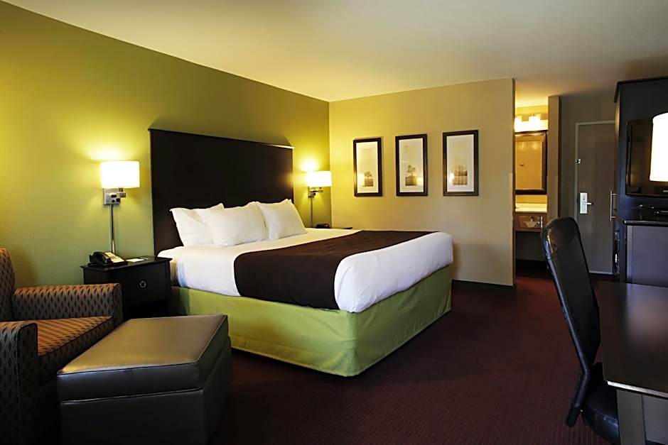 AmericInn by Wyndham Okoboji