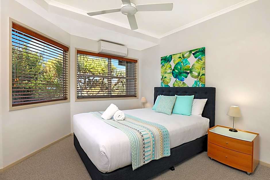 Andari Holiday Apartments