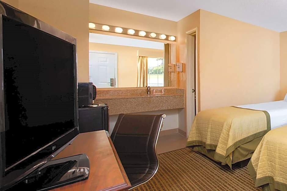 Baymont by Wyndham Easley/Greenville