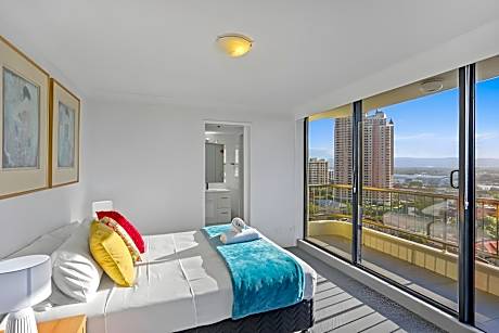 2-Bedroom Hinterland Facing Apartment with Partial Ocean View