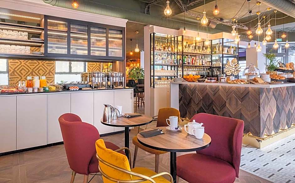 Mercure Paris Bercy Bibliotheque