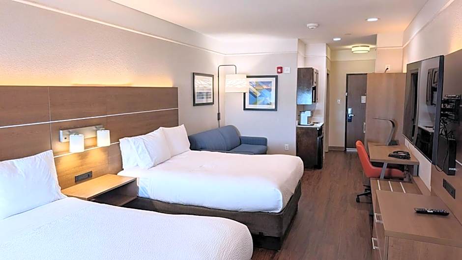 Holiday Inn Express & Suites Galveston West - Seawall