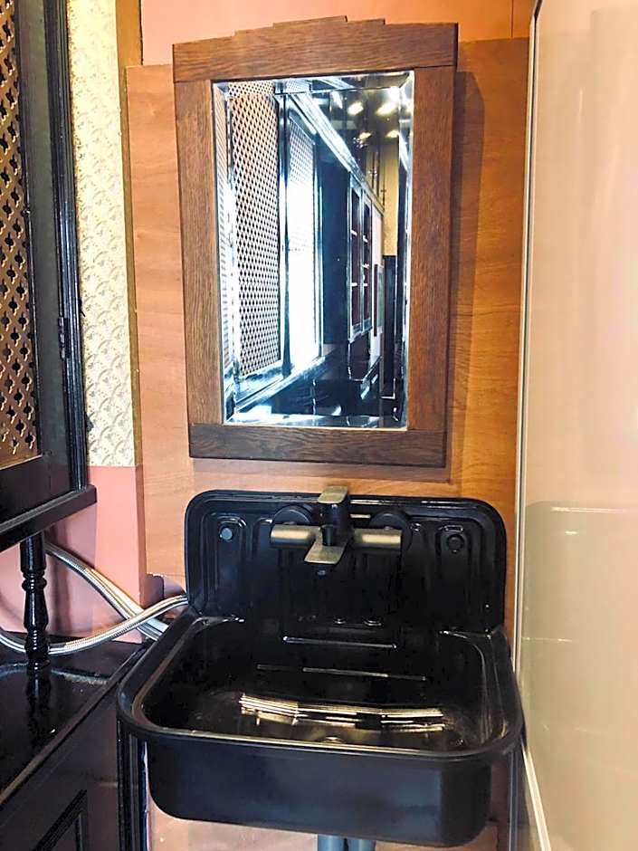 Slapen bij Café de Concurrent