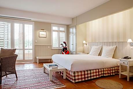 Superior Room, Balcony (1 Double Bed)