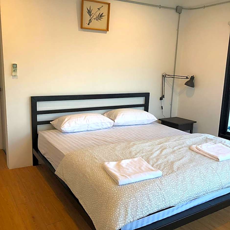 Labkoff cafe and Hostel