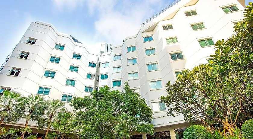 Graceland Bangkok By Grace Hotel