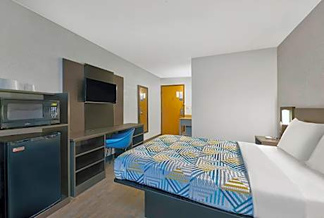 King Room - Non-Smoking