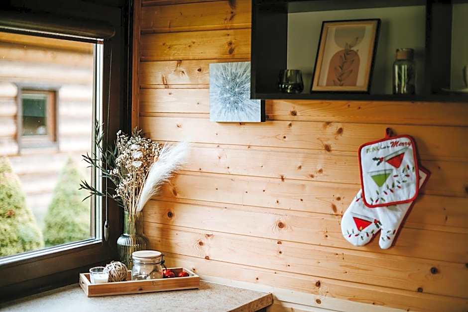 Domki,,Chatki Góralskie "