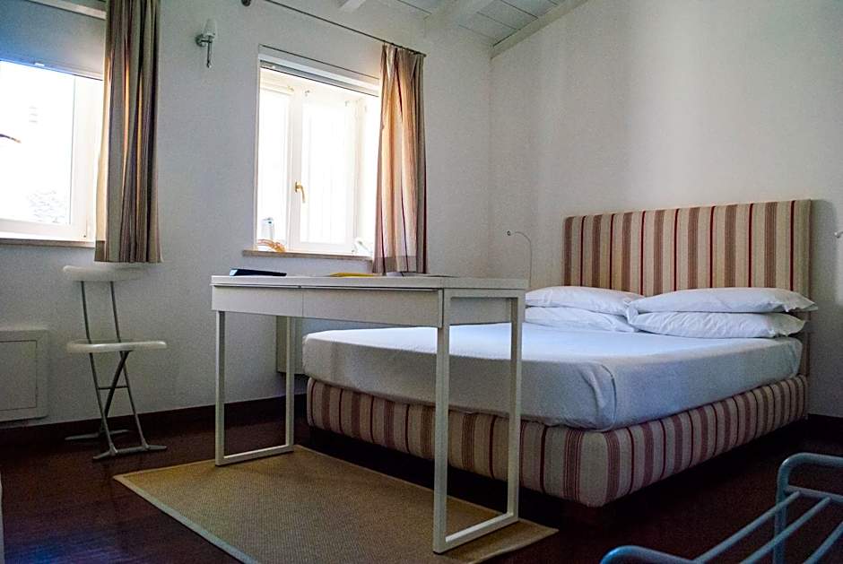 L'Approdo delle Sirene