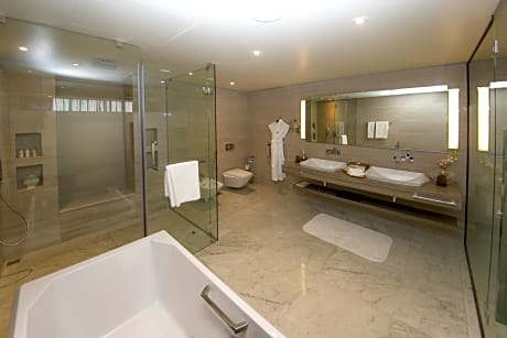 Executive Suite Single