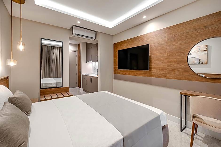 Montenegro Lodge