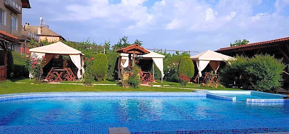 Sharkov Family Hotel