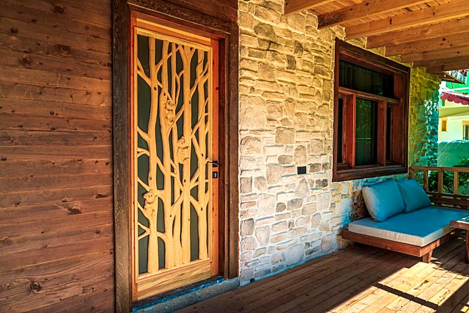 Naturelife Bungalows & SPA - Free Access to Odile Hotel