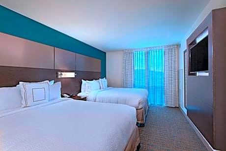 Queen Suite with Two Queen Beds and Sofa Bed